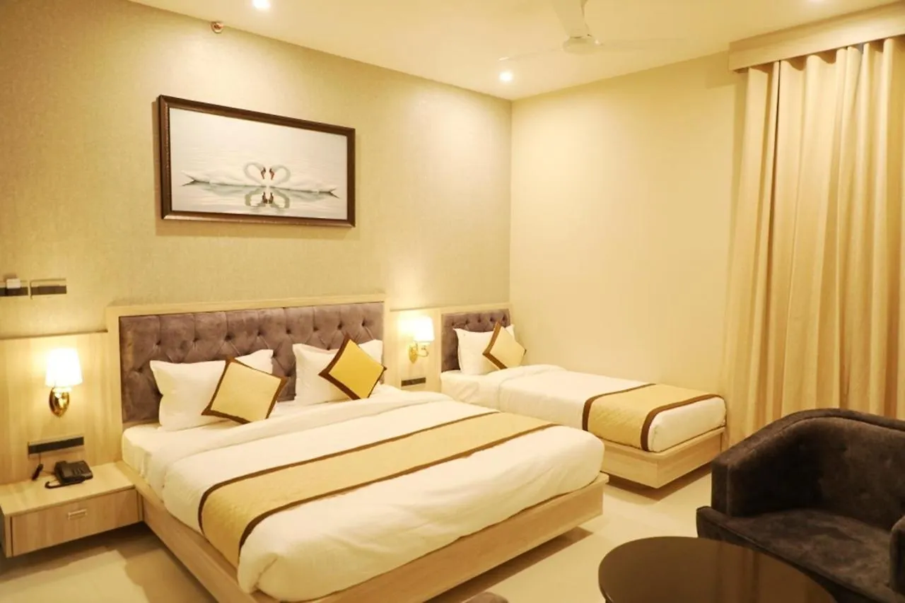 ***  Pine Regency Hotel Udaipur India